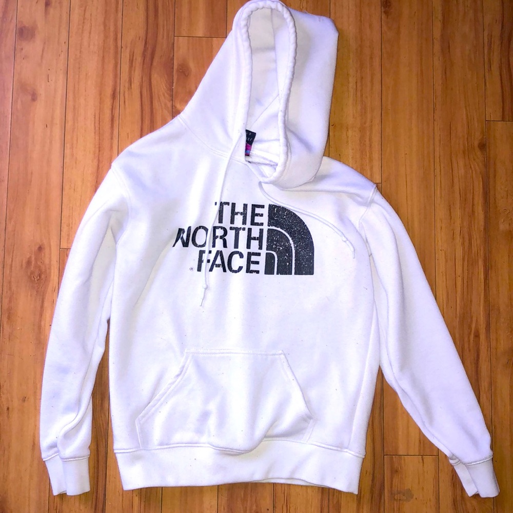 Women’s Northface hoodie
